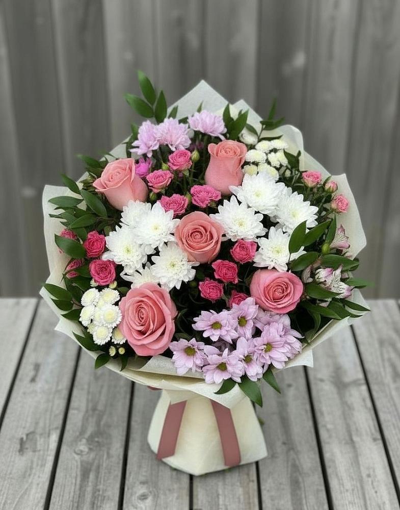 Букет цветов из: Альстромерии, Гвоздики, Розы и Хризантемы в Умёт