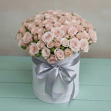 Цветочная композиция из Розы в шляпной коробке в Умёт