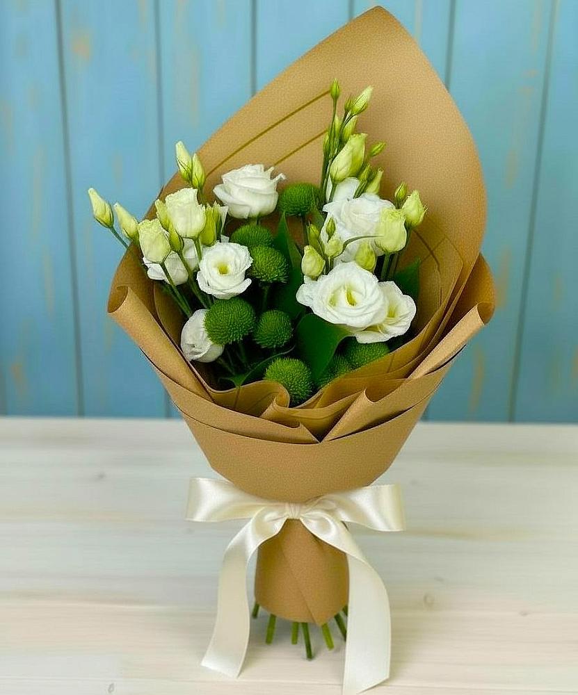 Букет цветов из: Хризантемы и Лизиантусы в Умёт