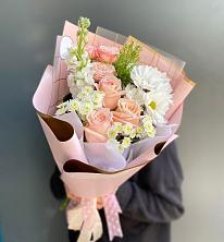 Букет цветов из:  Хризантемы и Розы в Умёт