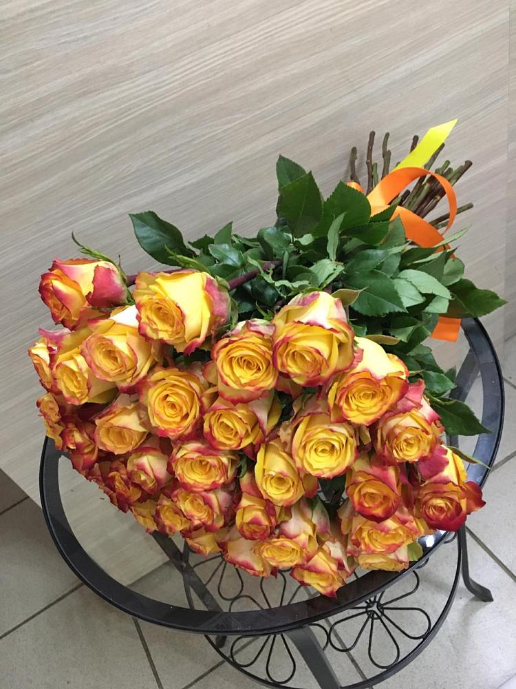 Букет Желтые розы в Умёт