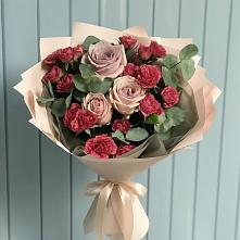 Букет цветов из:  Гвоздики и Розы в Умёт