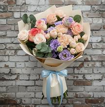 Букет цветов из:  Розы, Лизиантусы и Гвоздики в Умёт